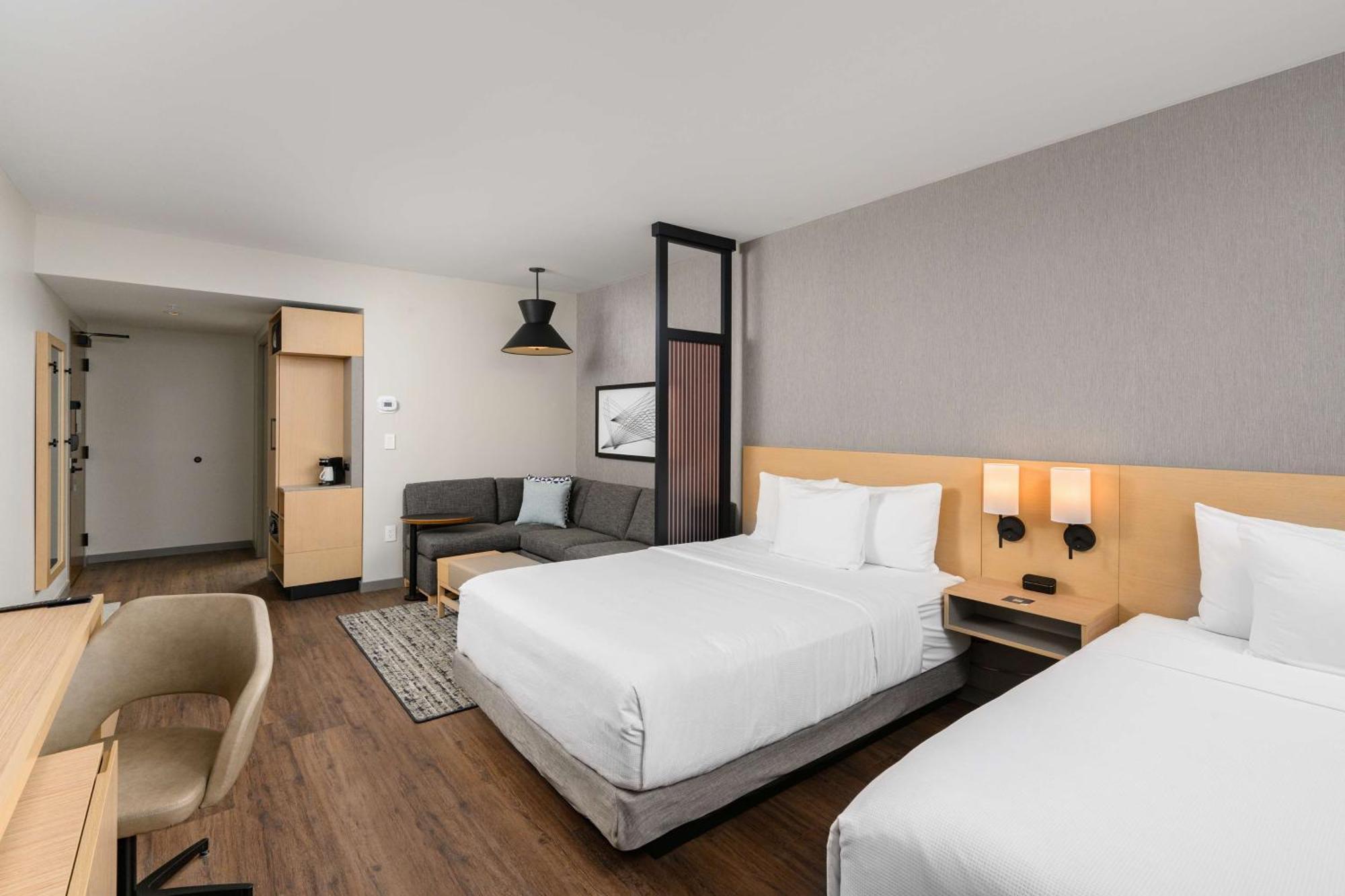 Hyatt Place Downtown Hotel